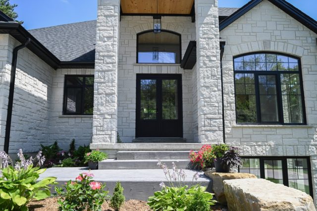 2022_08_08_157_Windermere_Rd_MLS_Pic9